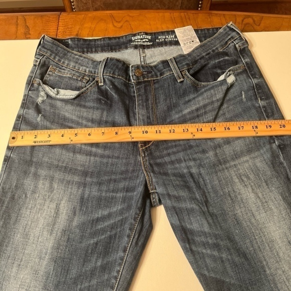 Levi Signature Womens‎ Jeans Size 18 Mid Rise Slim Cuffed Denim 34x26 🔥 (Q) - Picture 5 of 11